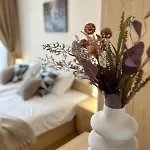 Apartello Premier - Sea & Pool View - Szveti Vlasz