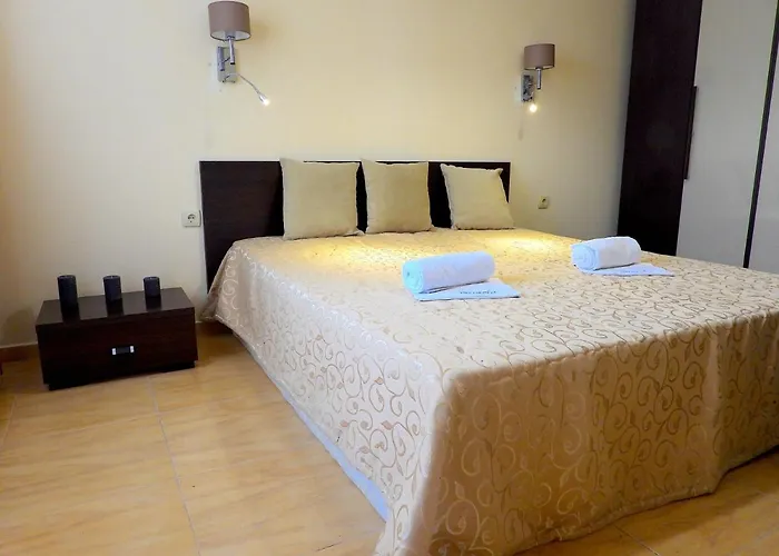 Apartello Premier - Sea & Pool View - *